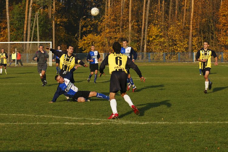 MLKS Noteć Łabiszyn - LKS Szubinianka Szubin 5:1