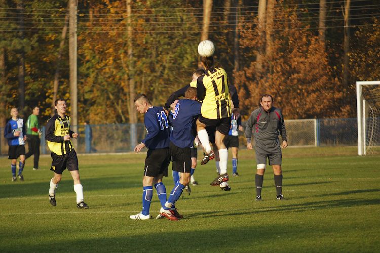 MLKS Noteć Łabiszyn - LKS Szubinianka Szubin 5:1