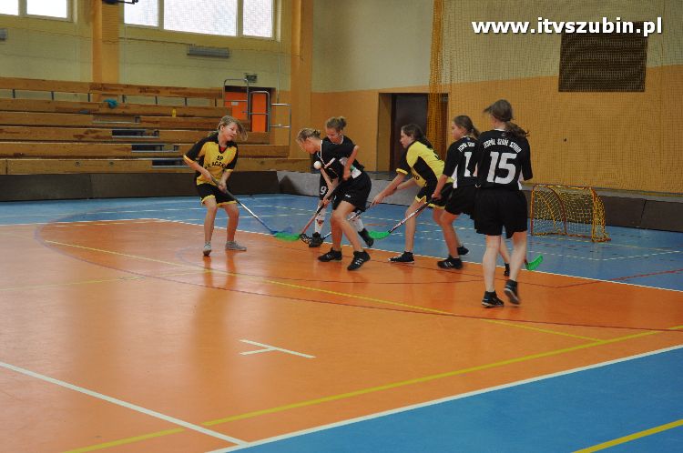 Mistrzostwa Gminy Szubin i Powiatu Nakielskiego w Unihokeju dziewcząt.