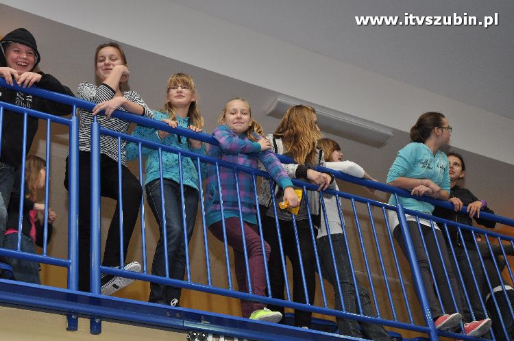 Mistrzostwa Gminy Szubin i Powiatu Nakielskiego w Unihokeju dziewcząt.