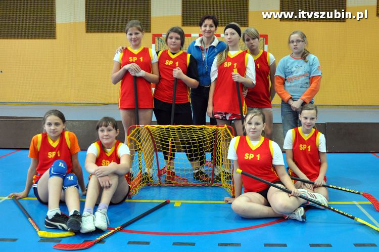 Mistrzostwa Gminy Szubin i Powiatu Nakielskiego w Unihokeju dziewcząt.