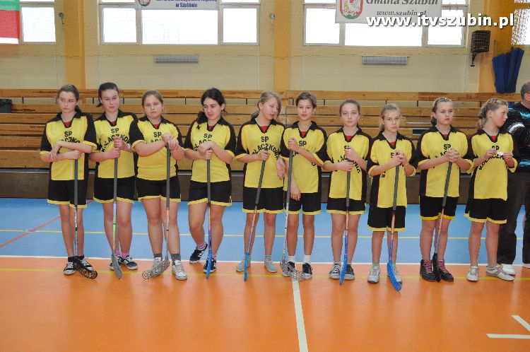 Mistrzostwa Gminy Szubin i Powiatu Nakielskiego w Unihokeju dziewcząt.