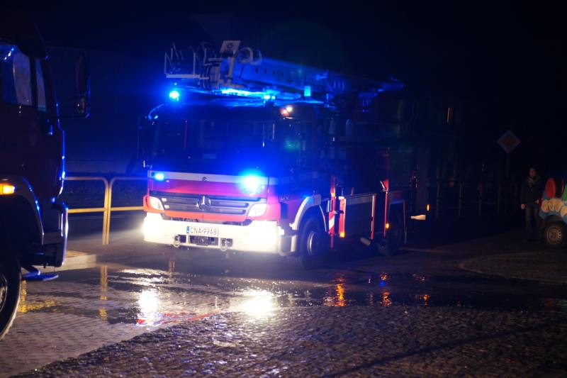 Pożar kamienicy na Rynku w Kcyni.