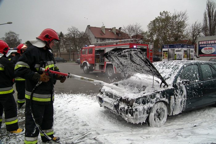 Pożar samochodu osobowego w Nakle nad Notecią