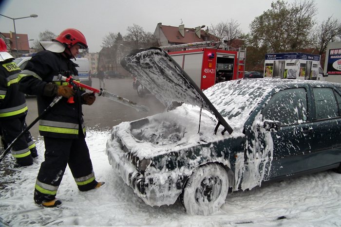Pożar samochodu osobowego w Nakle nad Notecią