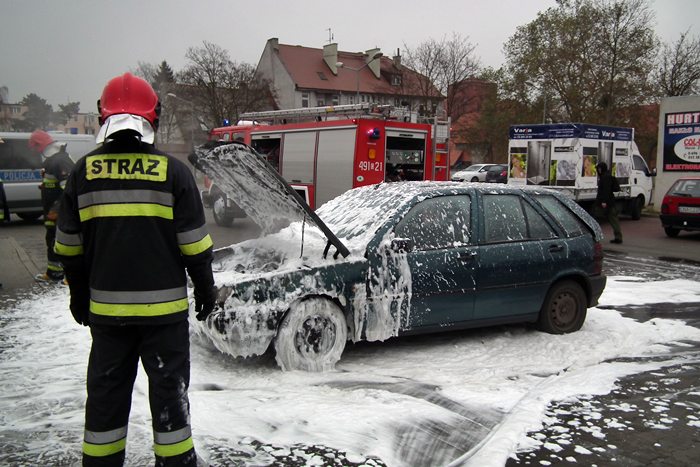 Pożar samochodu osobowego w Nakle nad Notecią