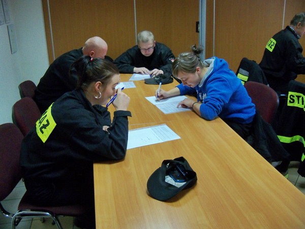 Egzamin kierowców-konserwatorów sprzętu ratowniczego OSP i strażaków-ratowników OSP.