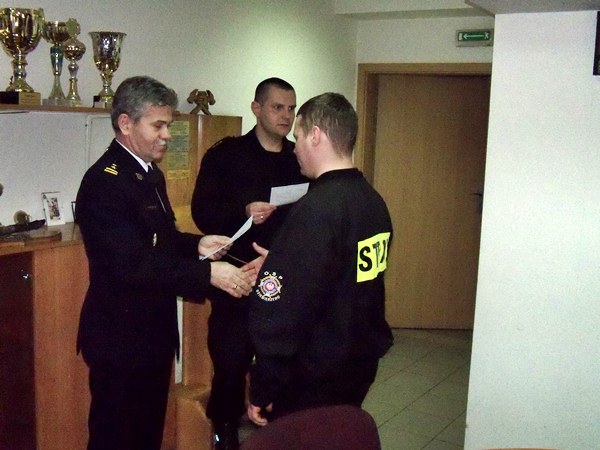 Egzamin kierowców-konserwatorów sprzętu ratowniczego OSP i strażaków-ratowników OSP.