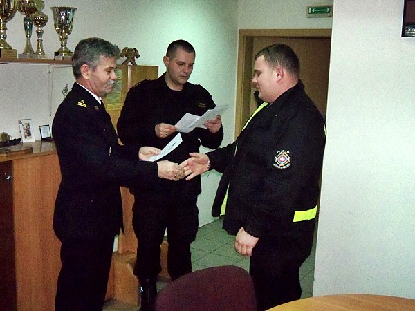 Egzamin kierowców-konserwatorów sprzętu ratowniczego OSP i strażaków-ratowników OSP.