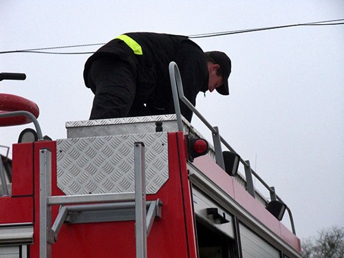 Egzamin kierowców-konserwatorów sprzętu ratowniczego OSP i strażaków-ratowników OSP.