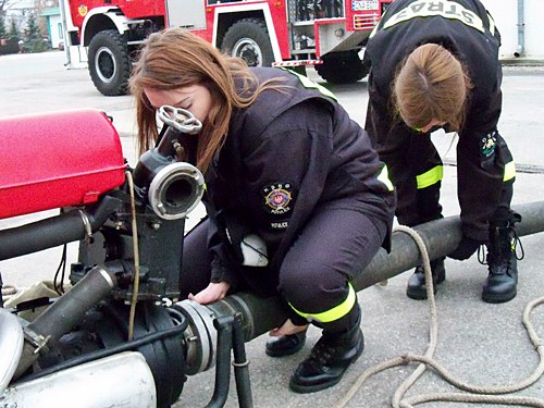 Egzamin kierowców-konserwatorów sprzętu ratowniczego OSP i strażaków-ratowników OSP.