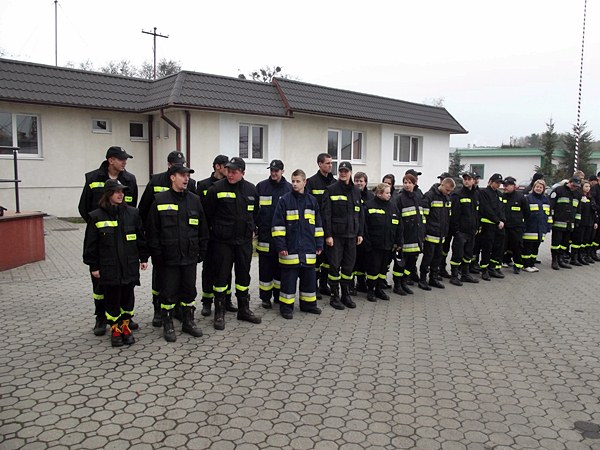 Egzamin kierowców-konserwatorów sprzętu ratowniczego OSP i strażaków-ratowników OSP.