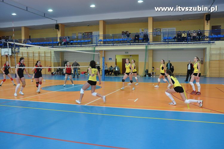 Piłka Siatkowa Kobiet - eliminacje do XIV IOSW Tuchola - Londyn 2012.