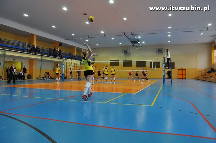 Piłka Siatkowa Kobiet - eliminacje do XIV IOSW Tuchola - Londyn 2012.