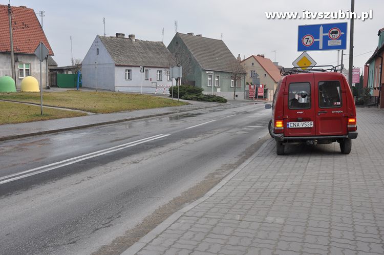 Awaria sieci wodociągowej na ulicy Nakielskiej