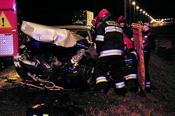 Cztery ofiary śmiertelne w wypadku na obwodnicy Nakła nad Notecią.