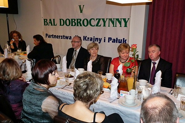 V Bal Dobroczynny.