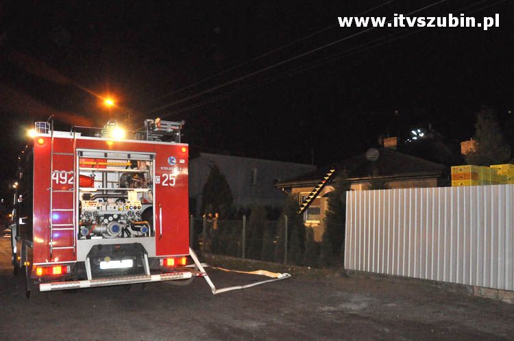 Pożar domu jednorodzinnego w Zamościu koło Szubina.