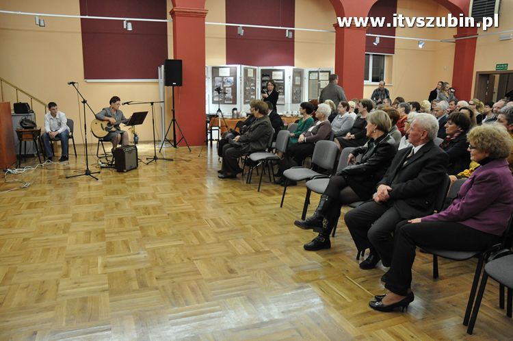 Wernisaż z okazji 30. rocznicy wprowadzenia Stanu Wojennego