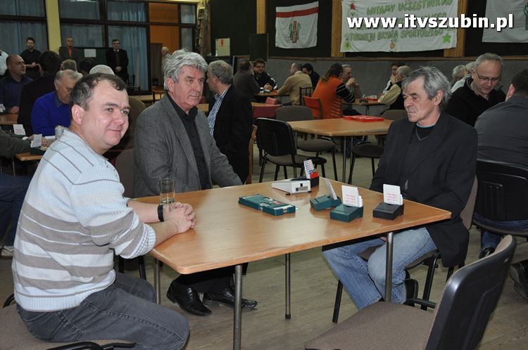 Nocny Mikołajkowy Turniej Brydża Sportowego w Szubinie