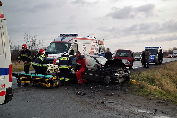 Wypadek w Śmielinie.