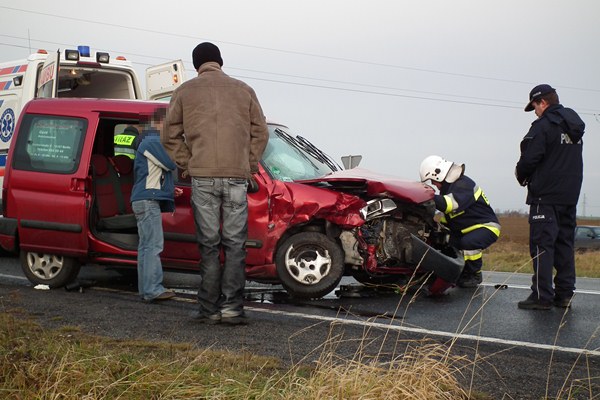 Wypadek w Śmielinie.