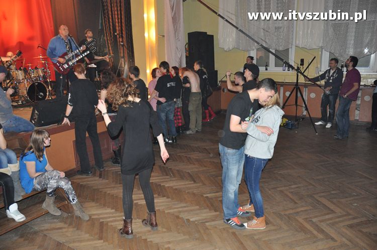 Charytatywny Bal Andrzejkowy i Mikołajkowy Koncert Rockowy dla Pawła.