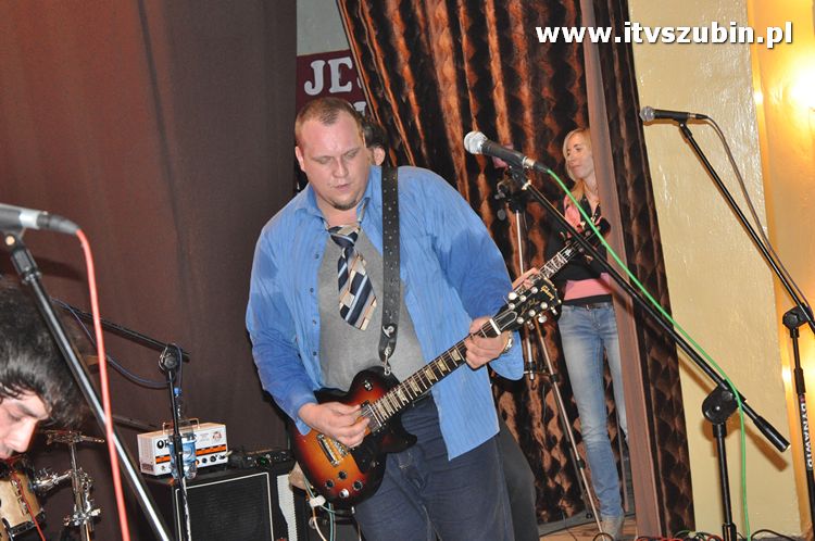 Charytatywny Bal Andrzejkowy i Mikołajkowy Koncert Rockowy dla Pawła.