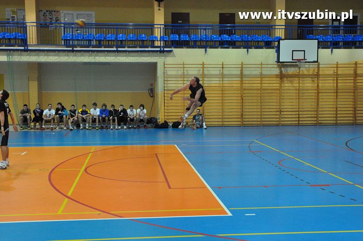Turniej o Puchar Burmistrza Szubina w Piłce Siatkowej.