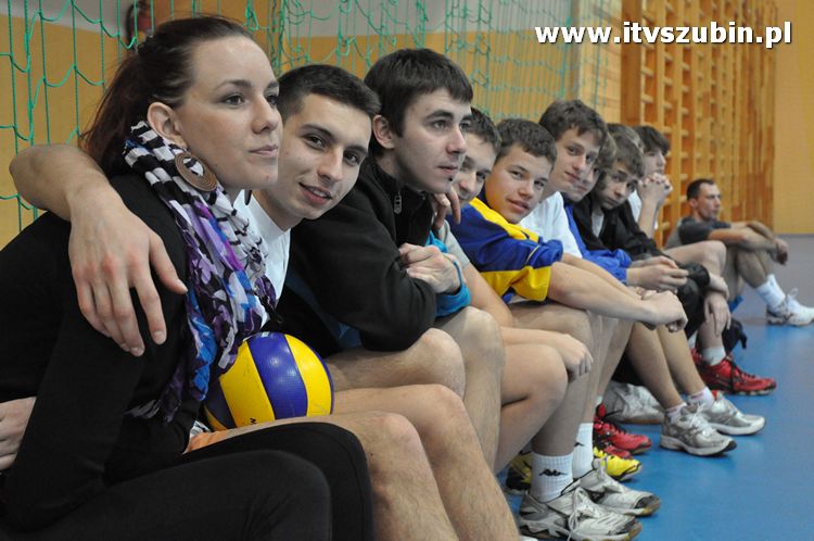 Turniej o Puchar Burmistrza Szubina w Piłce Siatkowej.