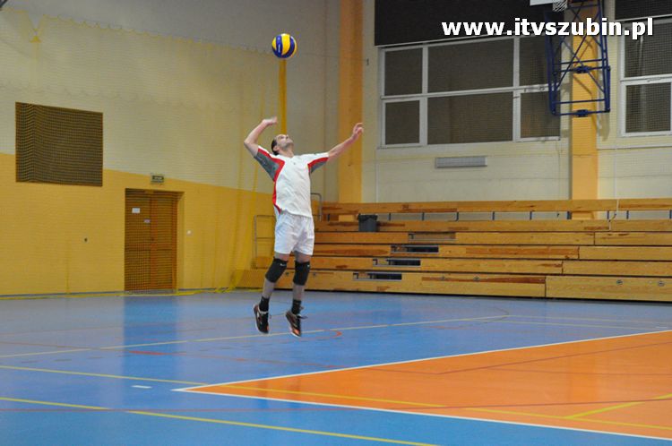 Turniej o Puchar Burmistrza Szubina w Piłce Siatkowej.