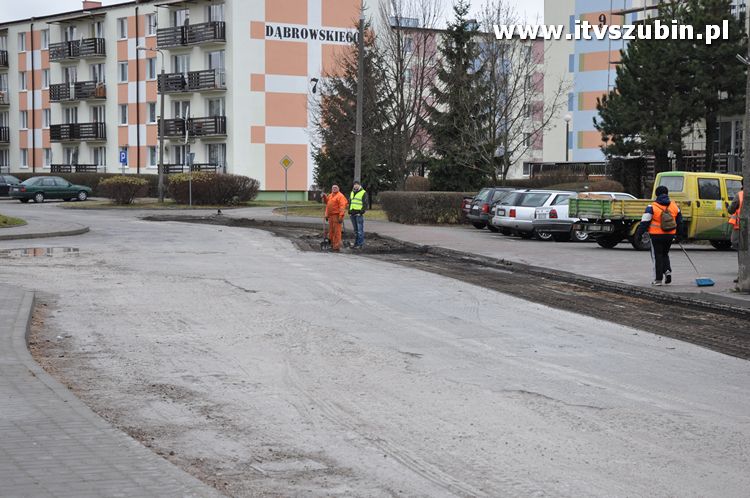 Remont ulicy J.Dąbrowskiego trwa. W kolejce czeka ulica Ogrodowa.