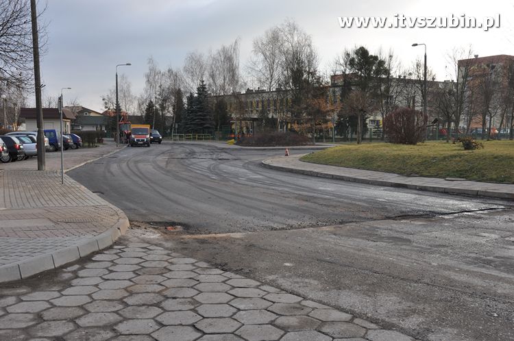 Remont ulicy J.Dąbrowskiego trwa. W kolejce czeka ulica Ogrodowa.