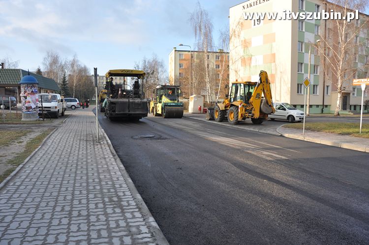 Remont ulicy J.Dąbrowskiego trwa. W kolejce czeka ulica Ogrodowa.