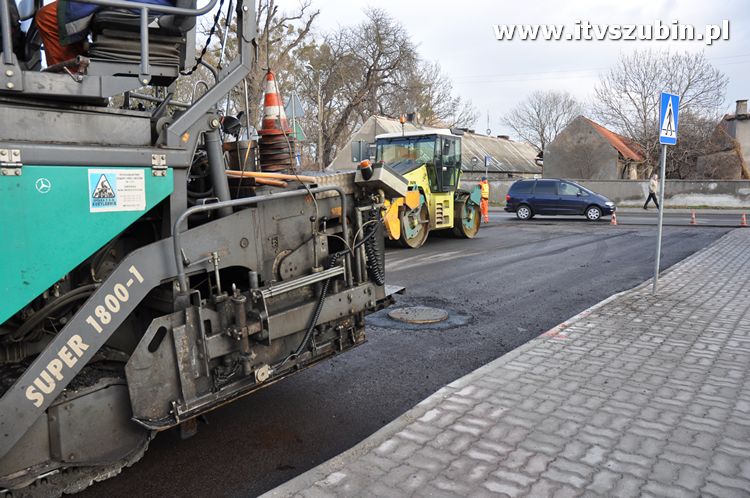 Remont ulicy J.Dąbrowskiego trwa. W kolejce czeka ulica Ogrodowa.