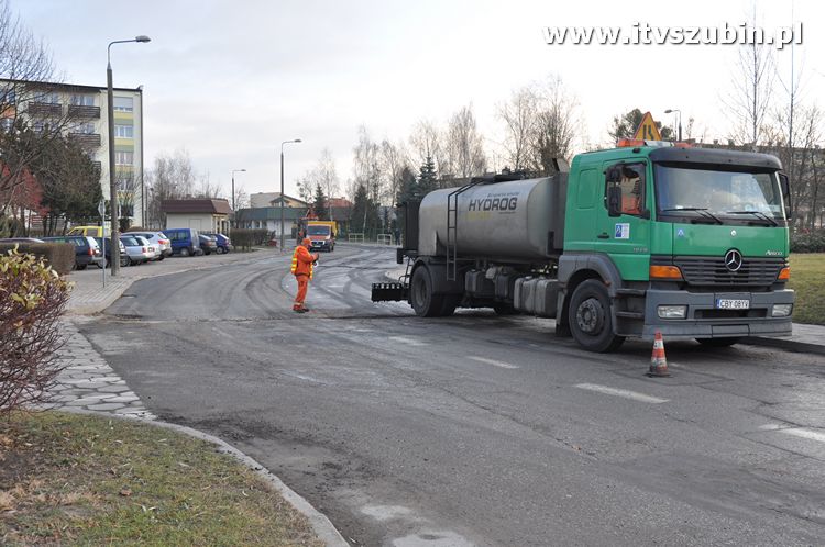 Remont ulicy J.Dąbrowskiego trwa. W kolejce czeka ulica Ogrodowa.