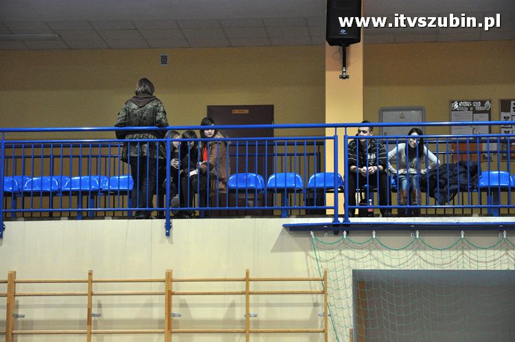 Zimowy Turniej w Piłce Siatkowej o puchar Prezesa STS Salsa 2011.