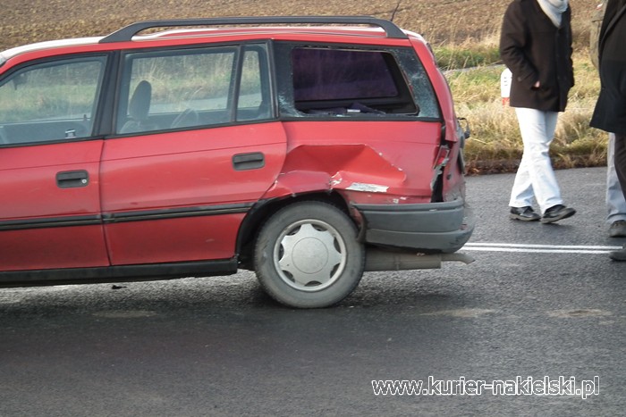 Kolizja na krajowej 10 w Lubaszczu