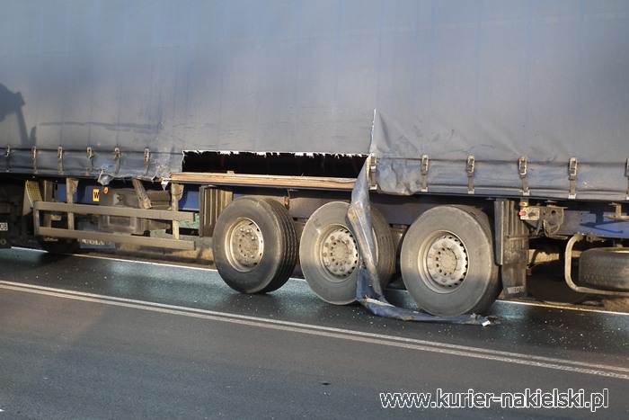 Kolizja na krajowej 10 w Lubaszczu