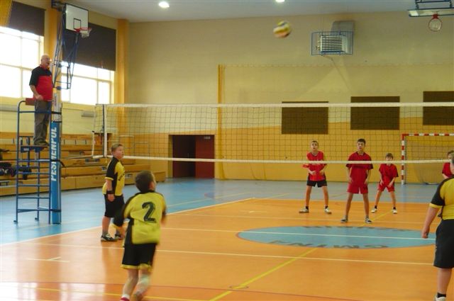 Mistrzostwa Gminy Szubin w Mini Piłce Siatkowej - chłopców