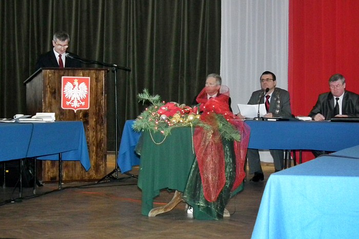 Budżet powiatu na 2012 rok przyjęty