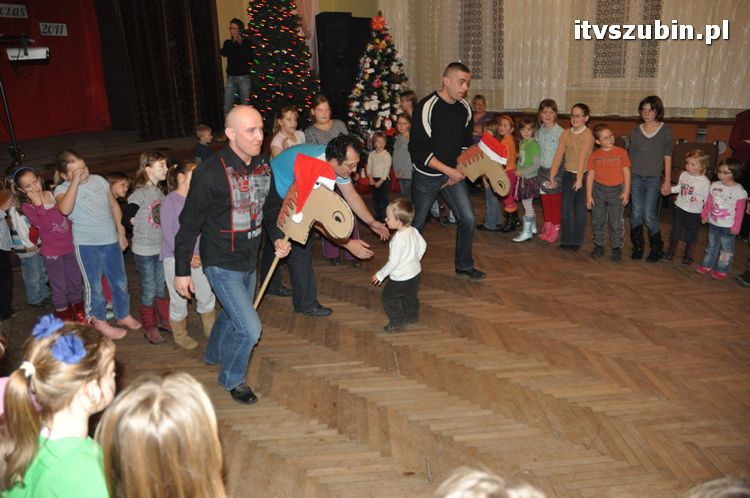 Spotkanie z Mikołajem i gwiazdkowo-noworoczna impreza dla dzieci w SDK