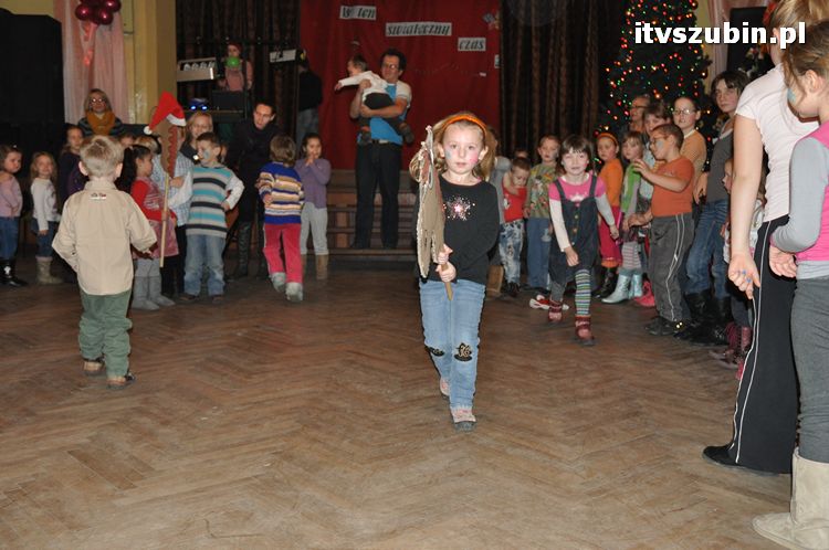 Spotkanie z Mikołajem i gwiazdkowo-noworoczna impreza dla dzieci w SDK