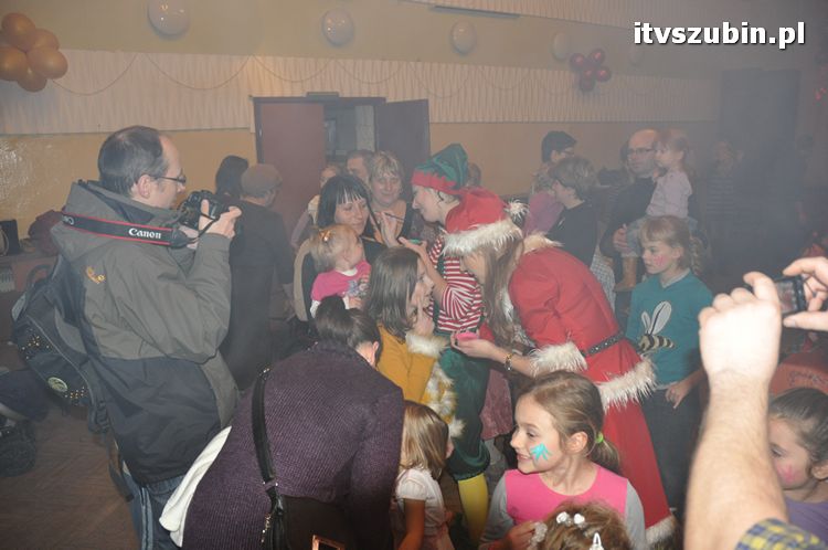 Spotkanie z Mikołajem i gwiazdkowo-noworoczna impreza dla dzieci w SDK