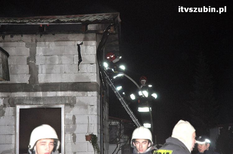 Dwa pożary, jedno zdarzenie drogowe w przeciągu dwóch godzin