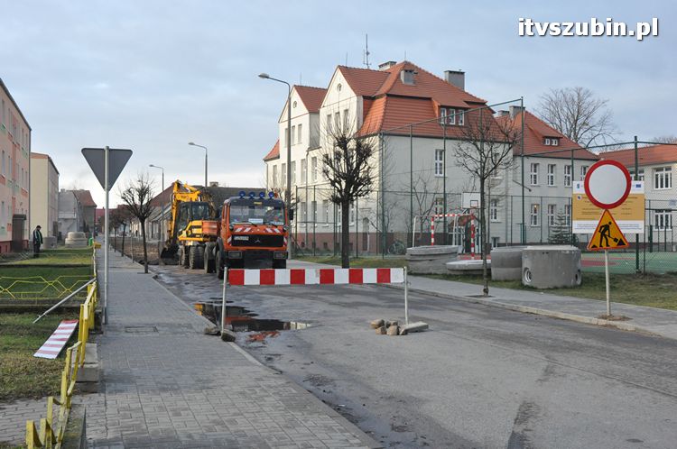 Ulica Wyzwolenia zamknięta dla ruchu kołowego