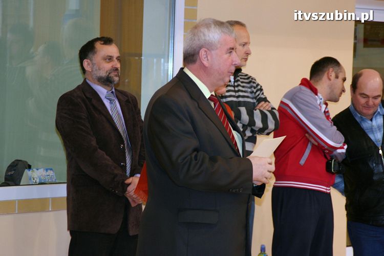 Szkoła Podstawowa z Królikowa wygrywa mistrzostwa powiatu w mini siatkówce