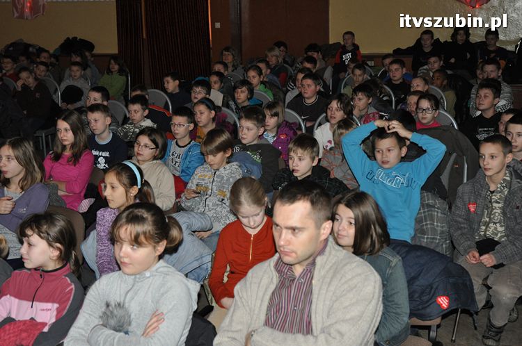 Jasełka w wykonaniu uczniów i nauczycieli z ZSS w Szubinie