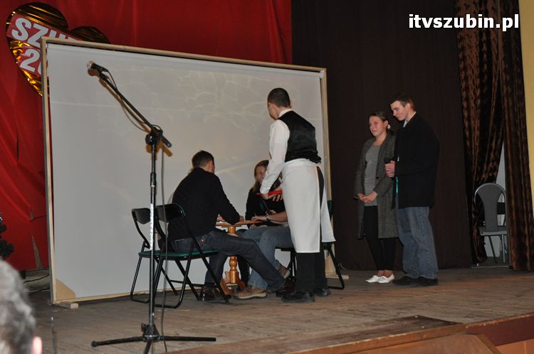 Jasełka w wykonaniu uczniów i nauczycieli z ZSS w Szubinie