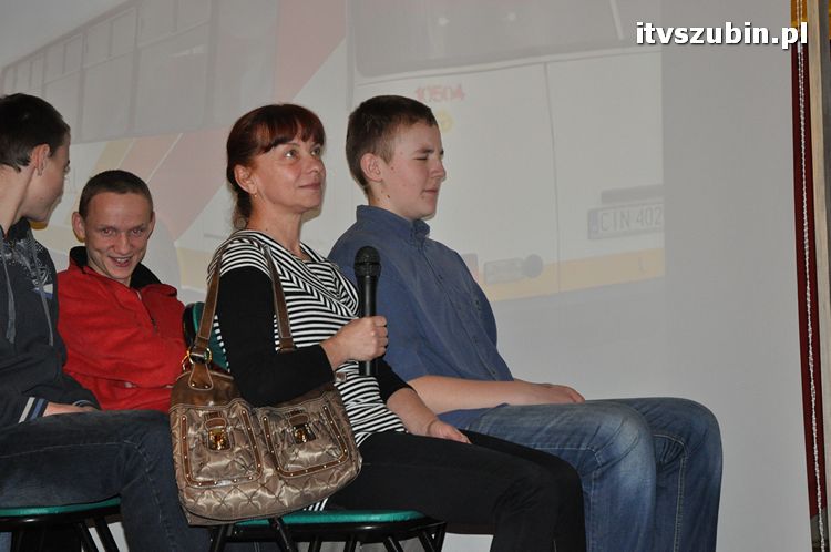 Jasełka w wykonaniu uczniów i nauczycieli z ZSS w Szubinie